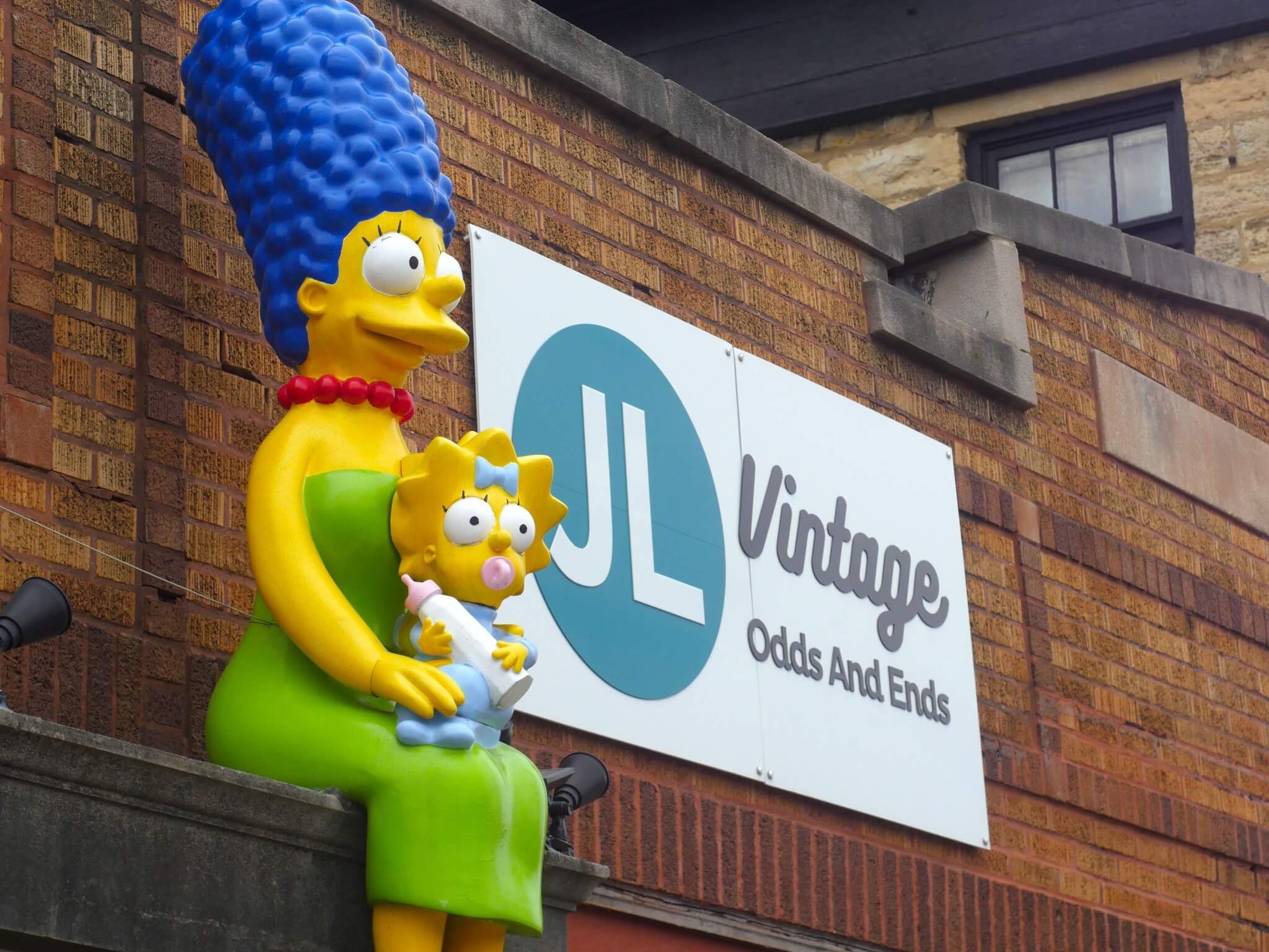 Marge and Maggie Building at JL Vintage shop